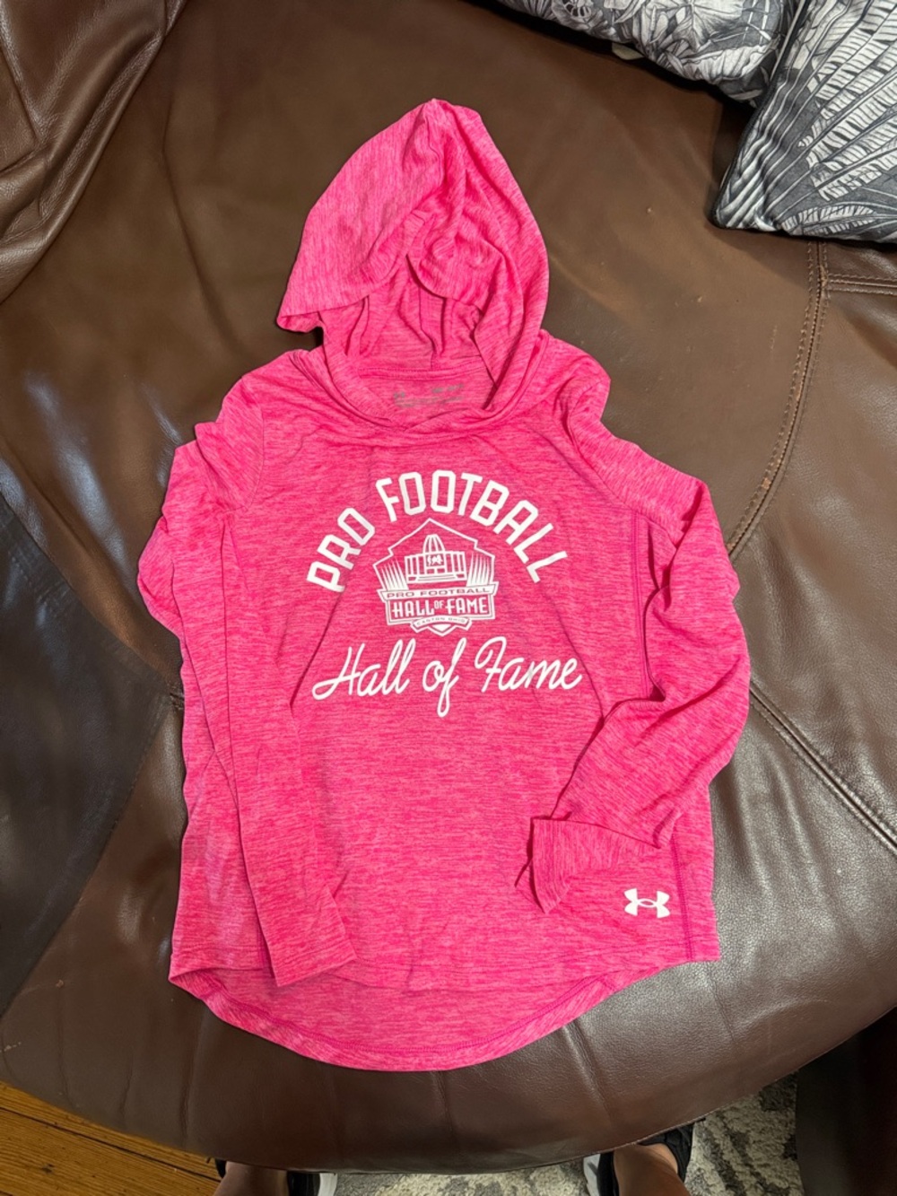 Under Armour Pink childrens Pro Football Hall of Fame Hooded Pullover/and tee